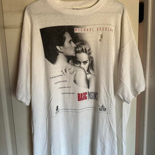 Basic instinct vintage style tee