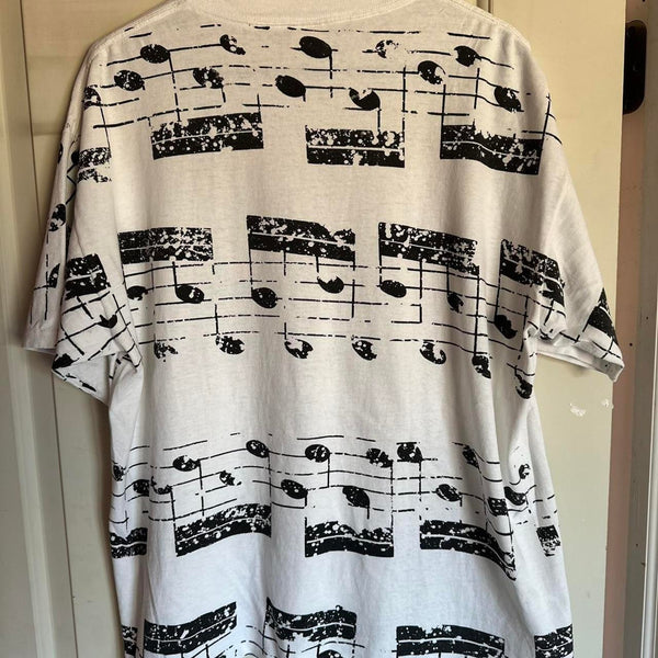 White and black graphic tee
